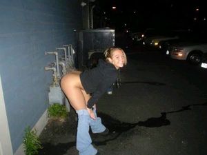 The post watersports_10250 appeared first on Watersports - Golden Shower, Piss Swallowing, Pee Fetish Photos.