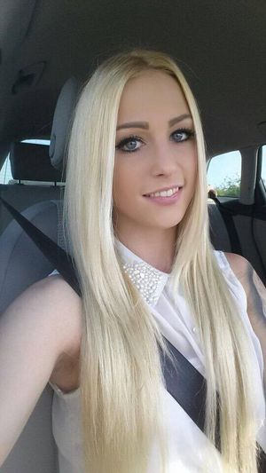 German amateur Lucy Cat is hot as hell