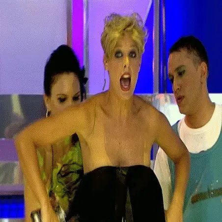 Tania Llasera skorpx-fakeblog gifs Girl 20 años T5?