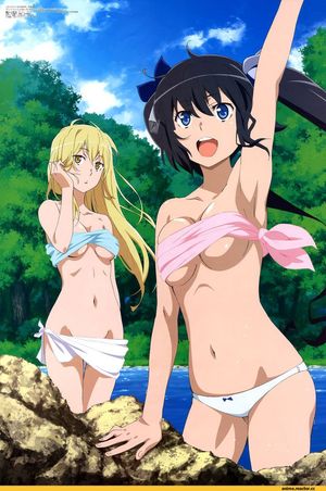 Aiz and Hestia by the pool