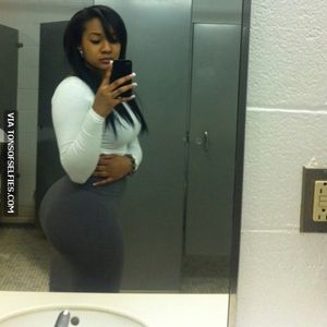 Selfshot babeSelfshot babe Twitter