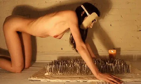 Bed of nails