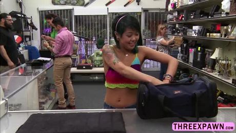 Cute Asian chick strokes handjobSexy Asian chick stroke an awesome hand cock massage in the shop