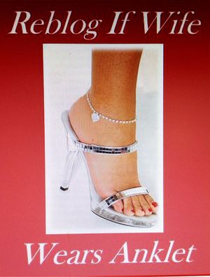 Naughty GF: Anklet (pics)