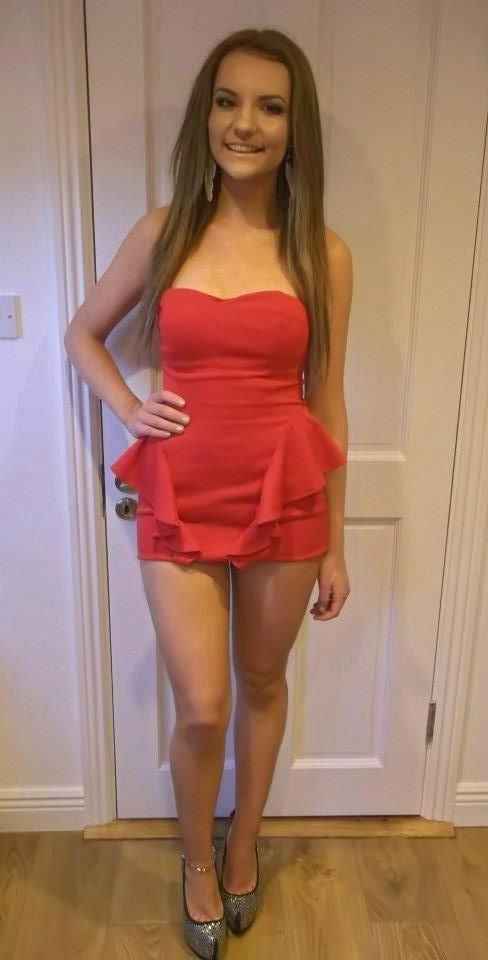 Naughty GF: Anklet (pics)