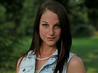 So süß & so Sperma geilAlter: 23, Haarfarbe: Braun, Figur: SchlankHobbys: Shoppen,telefonieren und geilen harten Sex ;)Was mache ich vor der Cam?Chatten / Flirten,Dirty-Talk,Dessous,Lack / Leder,Striptease,Toys,Ich befehle...,Li... Conti