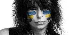 WELL, CHRISSIE HYNDE SURE HAS OUR ATTENTION NOW