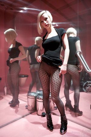awesome fishnets