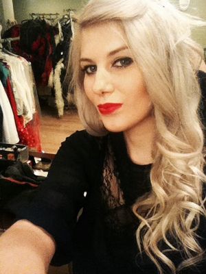 Nice dolled up blonde face