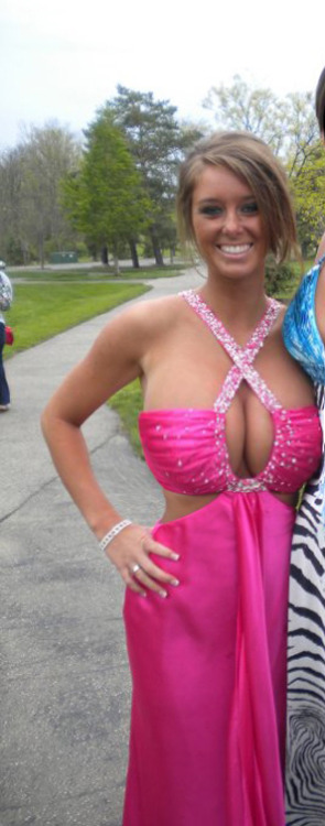 lenswalker:Damn…this is why black men go to proms