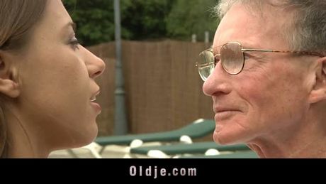 Fresh young pussy as breakfast for a lucky old man!