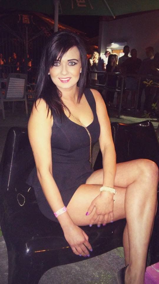 Nice dark hair party chick