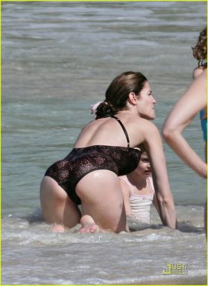 Stephanie Seymour Still Sizzles