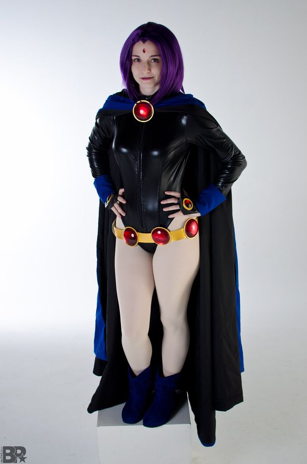 Raven Cosplay 6