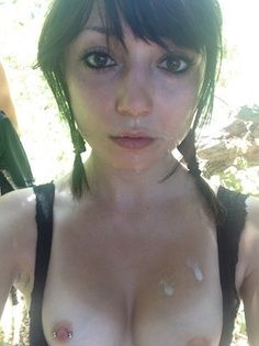 Emo, tits it's all I love