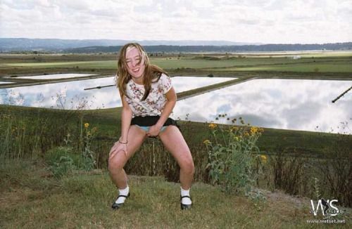 pissingbikini:
panty pissing piss peeing pee wetting
