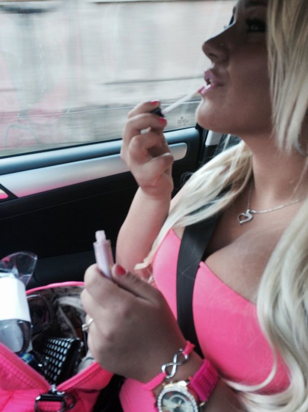 Busty blonde bimbo after car head