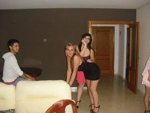 Party chicks are getting horny... and not only them