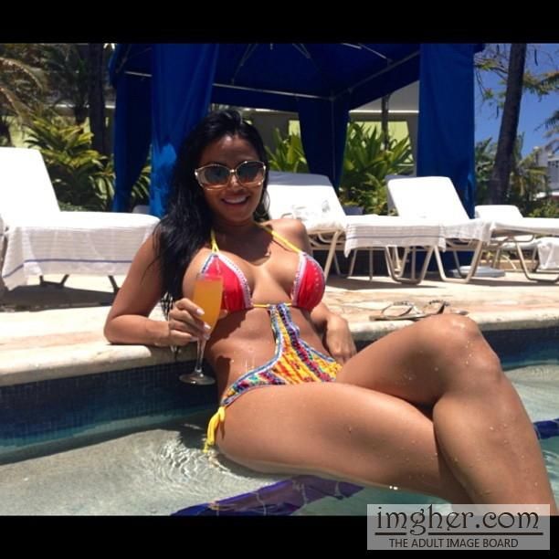 Hot Babe Dolly Carsto