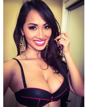 angie vu ha sexy boobs