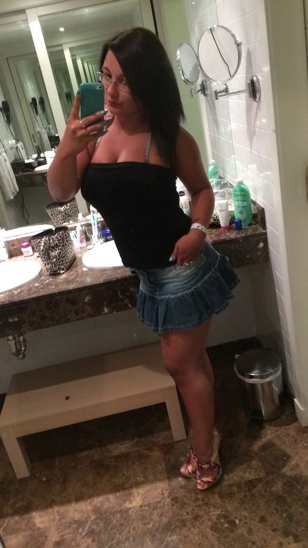 Simple Sluty Sexy - bimbo three S type outfit