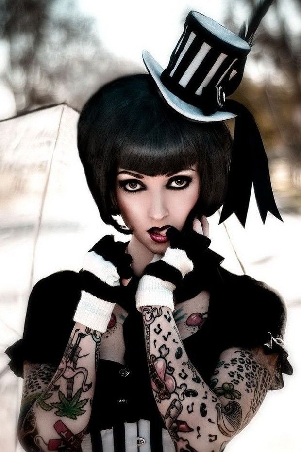 #aphrodisiac#gothic#gothicsluts#pinup#tattoo