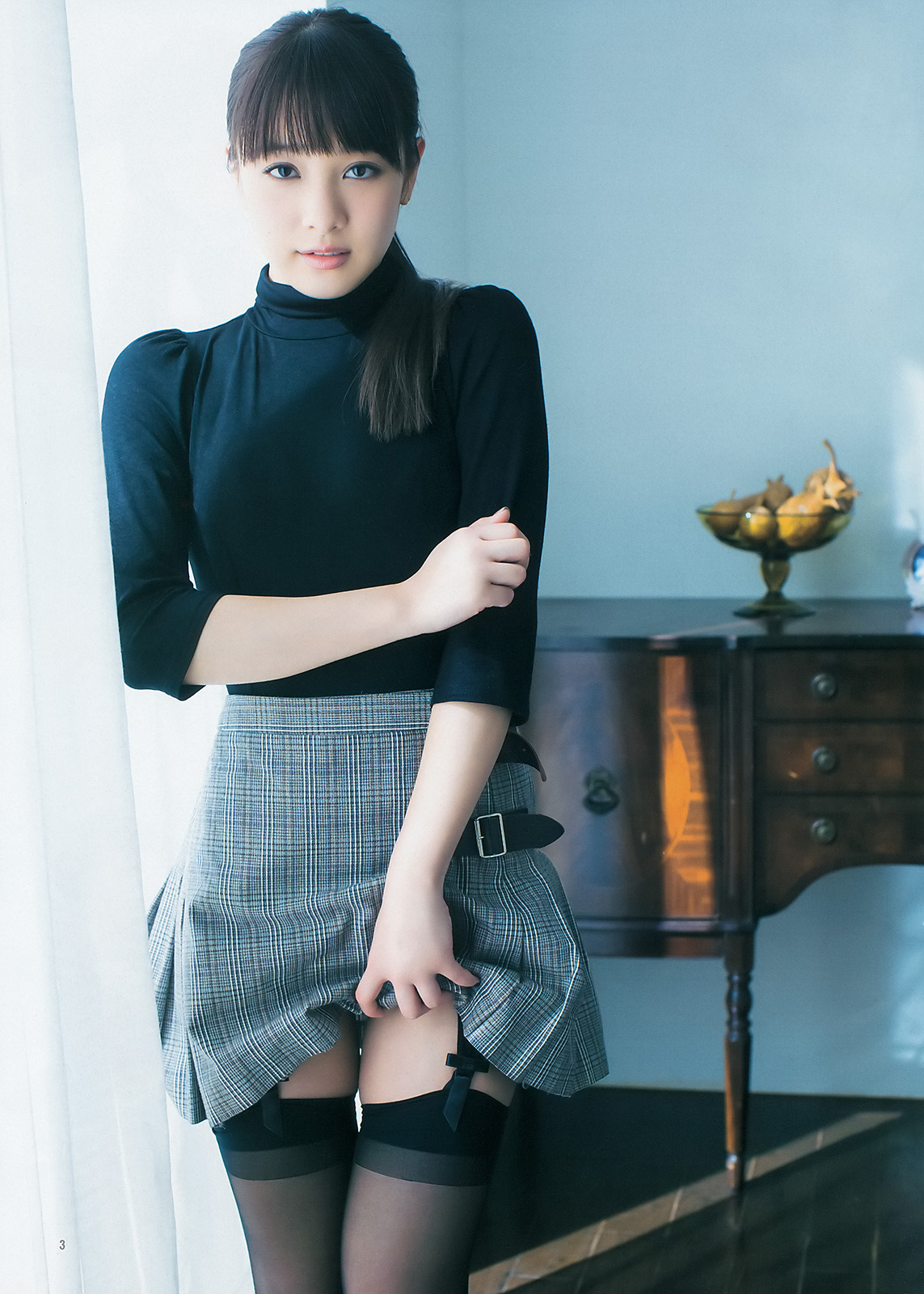 Pulling up skirt