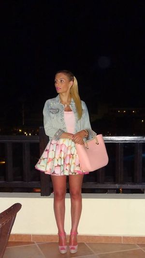 Leggy blonde bimbo in her cute'n slutty party outfit