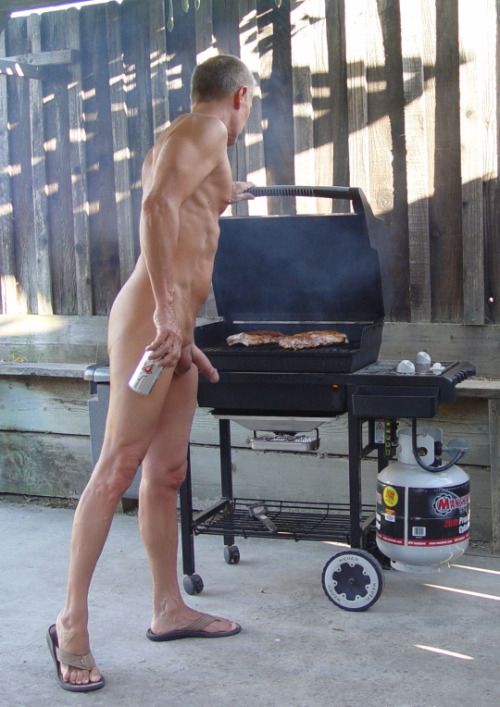 Nudist