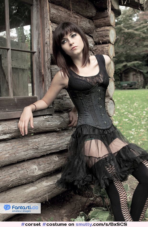 Costume: Goth