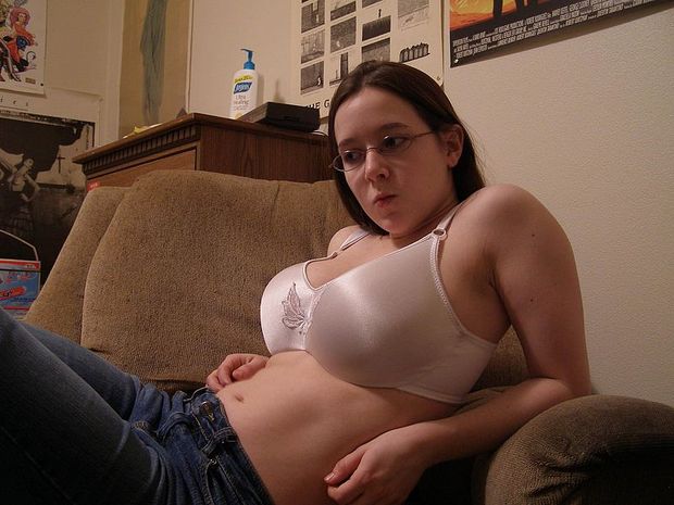 busty am