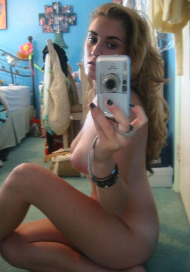 Gorgeous babe