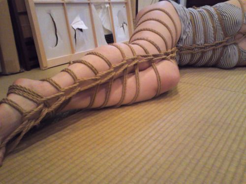Follow us ➝ Tied And Helpless

Tied Slaves ➝...