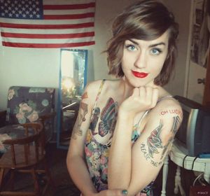 hot-girls-lipstick-13dec-16