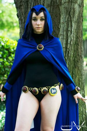 Raven Cosplay 15