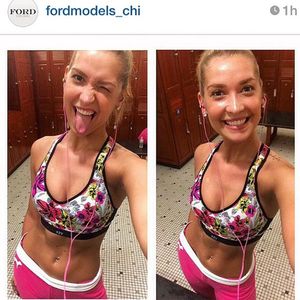 hot-girls-making-funny-faces-15jul-14