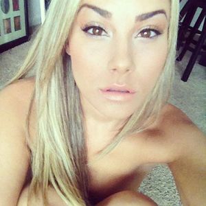 hot-girls-beautiful-eyes-13apr-9