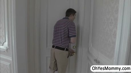 Cutie teen Daisy is flirting to a hunk.He shows his erect ig cock. Daisy gets in trouble sucking his dick. Her teen pussy gets rammed hard.