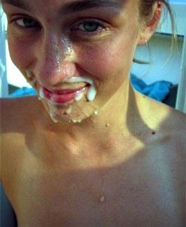 Cumshot on face