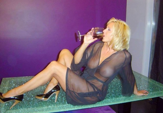 #pretty#olderwoman#NiceFigure#greattits#sheerlingerie#heels#drinkingwine#cougar