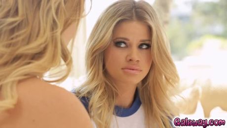 Jessa is lured into Cherie's deepest fantasy and kissed in passion