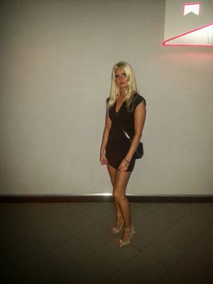 Blonde mature at the party