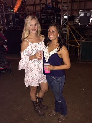 Country gals backstage