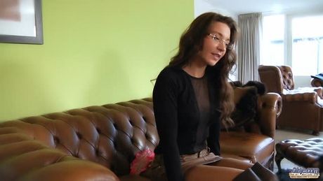 Old butler must fulfill all the job requests mainly those coming from his lady boss but when she gets naked his work does not seem so bad!