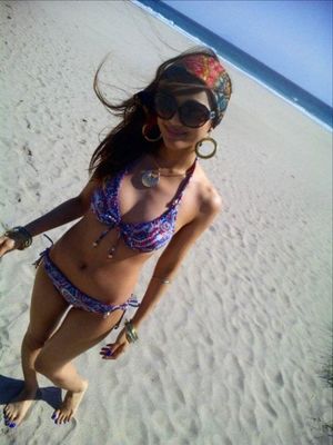 milf japanese babe walking on sand