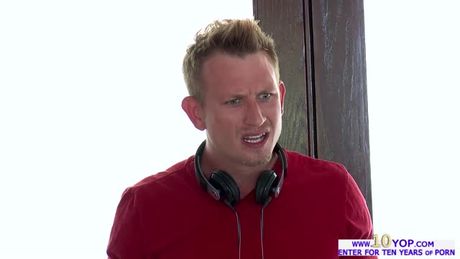 Slutty Dakota Skye gets fuck hard and rough by a raging cock