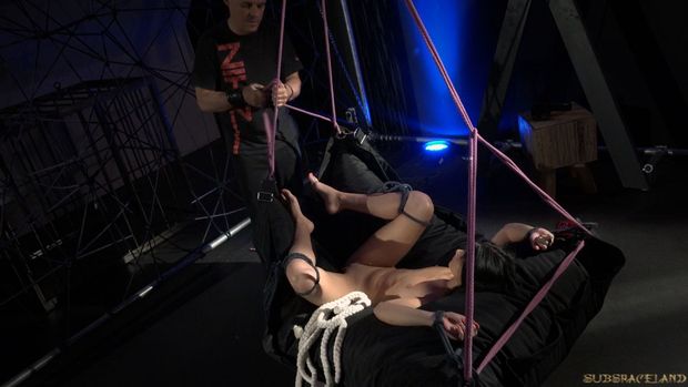 Lady Dee is tormented by her Master, soon enough she won't be able to distinguish pleasure from pain!