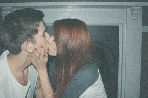 kiss