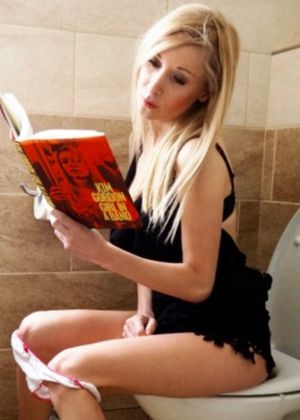 my-hidden-garden: Classy toilet cutie