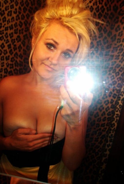 Bimbo's selfie